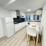 La Casita Del Puerto Castro Urdiales